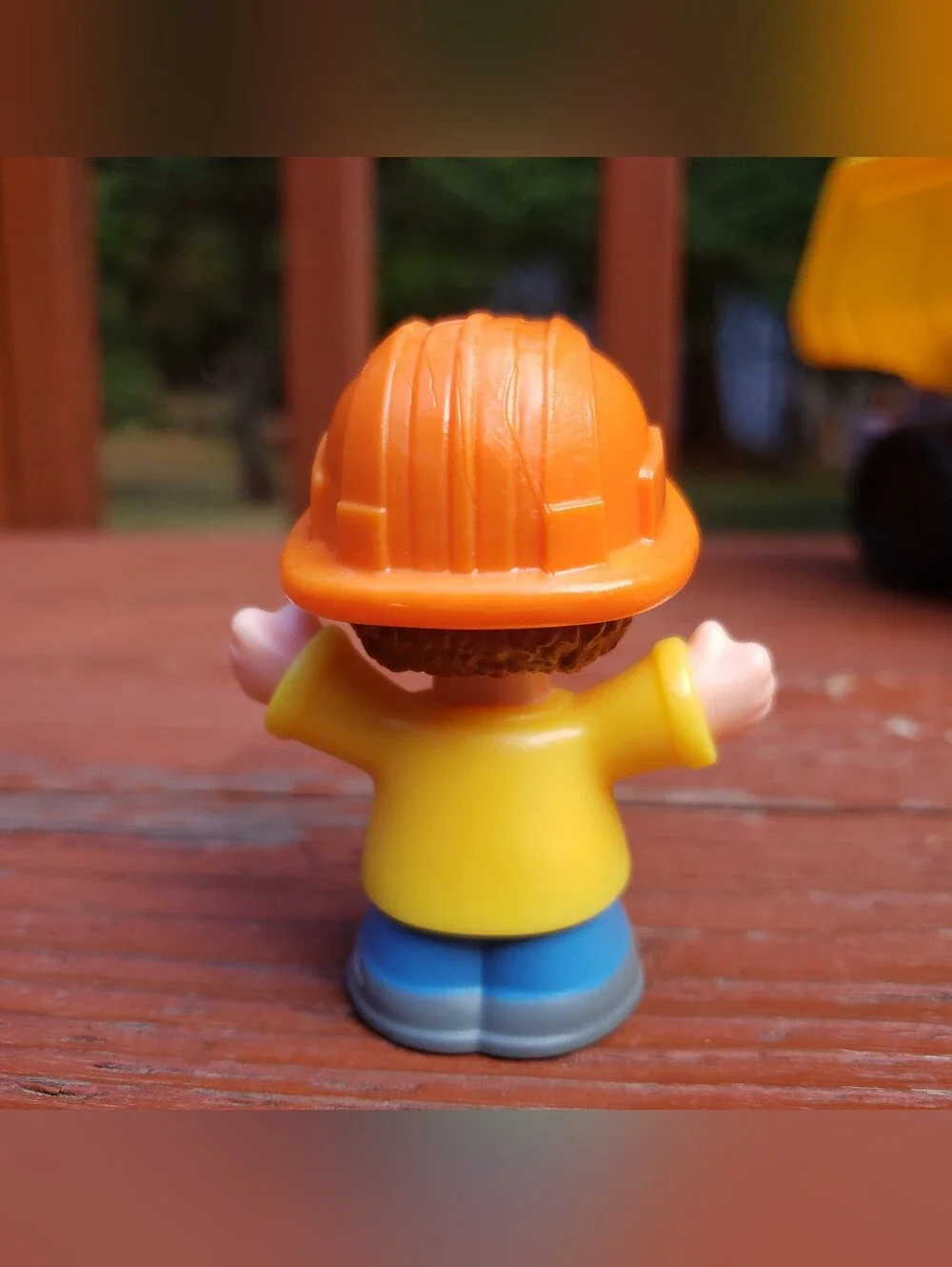 2019 Mattel Fisher-Price Little People Construction Man, Dump Truck & Rocks